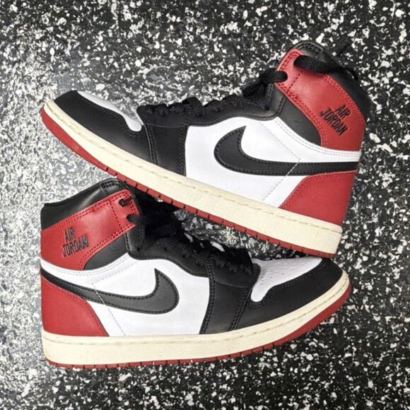Jordan Air Jordan 1 Retro High OG Black Toe Men\'s Athletic Sneakers DZ5485-106 main image 6